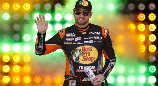 Visit Chase Briscoe’s late rally at Las Vegas nets a top 10 finish page