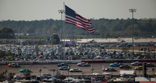 Tyler Reddick chose suffering over comfort in Darlington victory
