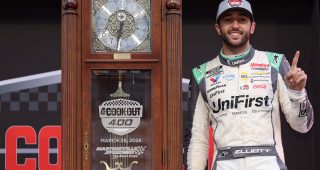From pep talk to Victory Lane: Chase Elliott answers Hendricks call