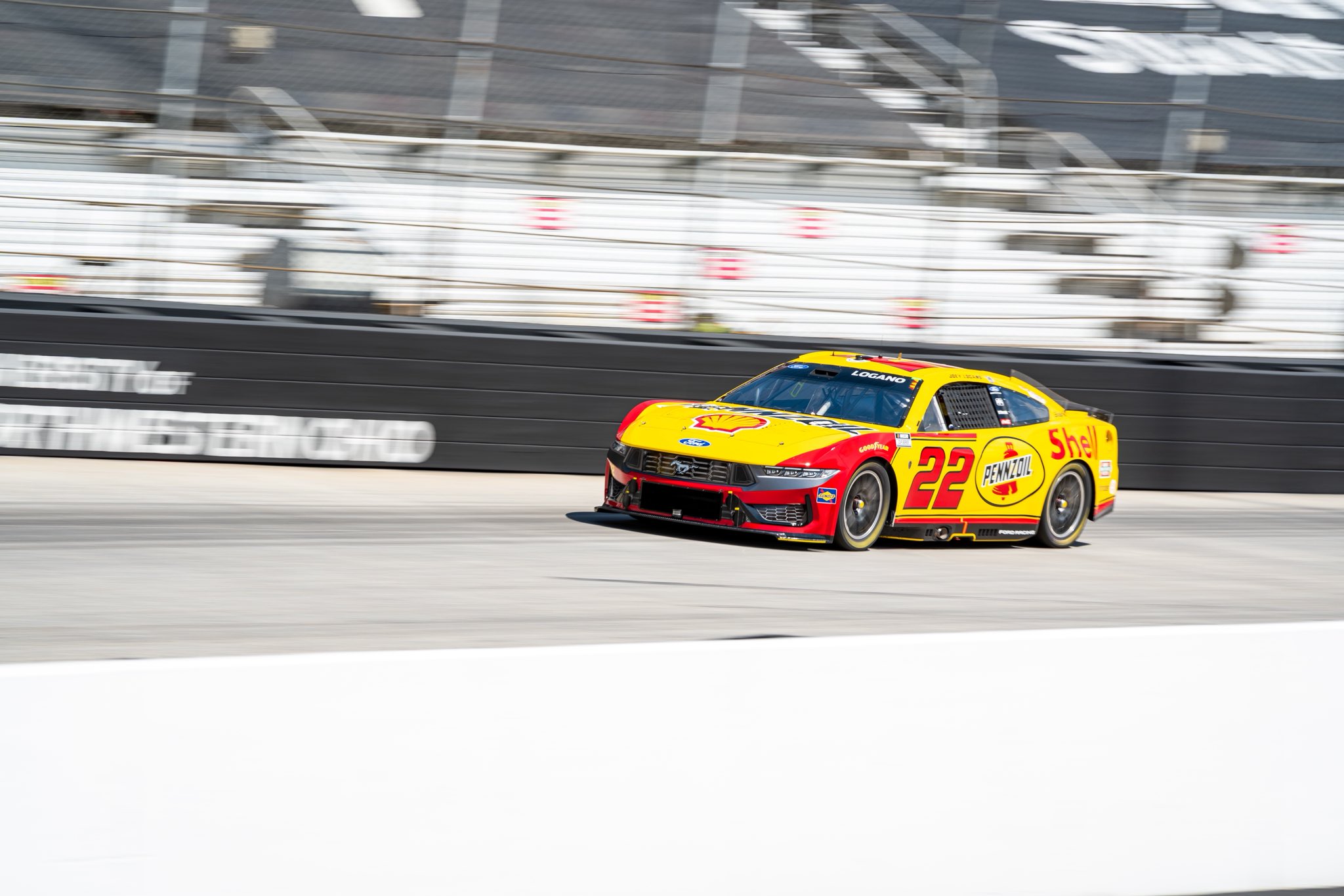 2026 Bristol1 Logano Shellpennzoil