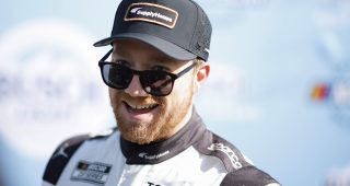 Tyler Reddick signs contract extension with 23XI Racing