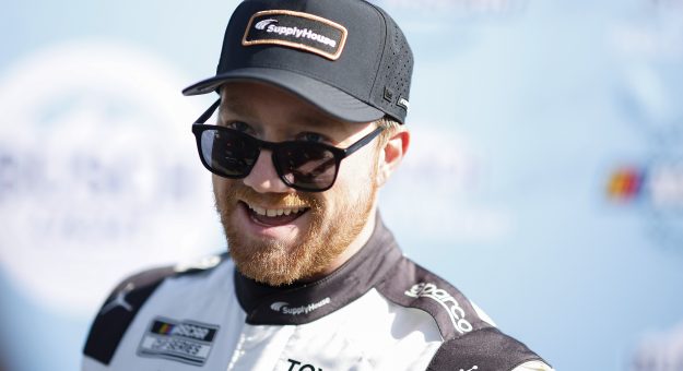 Visit Tyler Reddick claims third 2026 pole position in Kansas time trials page