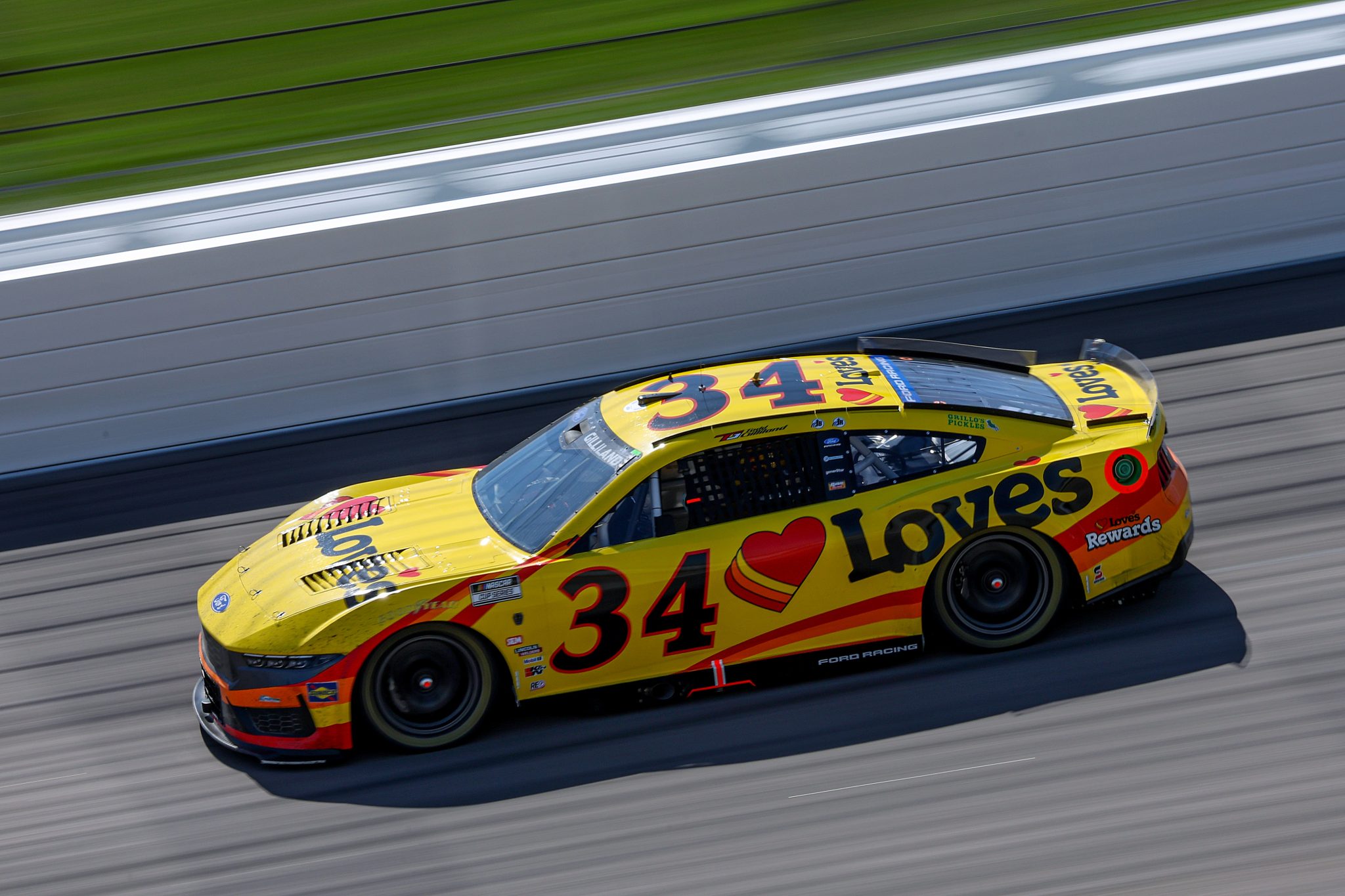 KANSAS CITY, KANSAS - APRIL 19: Todd Gilliland, driver of the #34 Love's Travel Stops Ford, drives during the NASCAR Cup Series AdventHealth 400 at Kansas Speedway on April 19, 2026 in Kansas City, Kansas. (Photo by David Jensen/Getty Images) | Getty Images