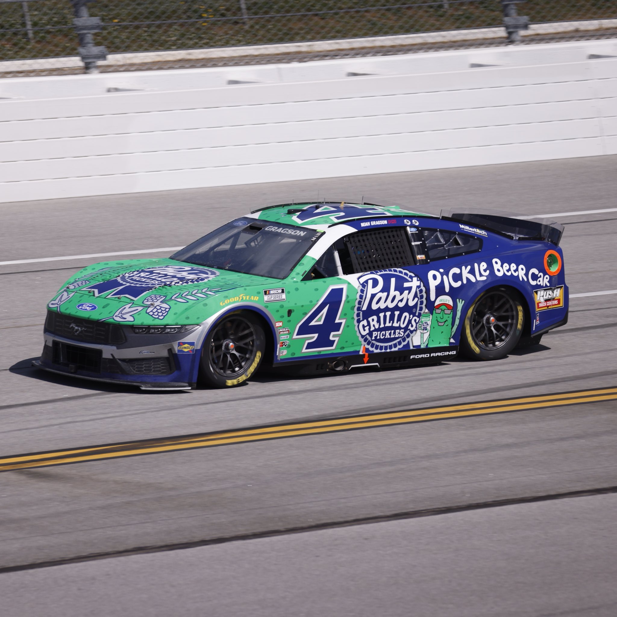 2026 Talladega1 4 Gragson Grillos Pbr