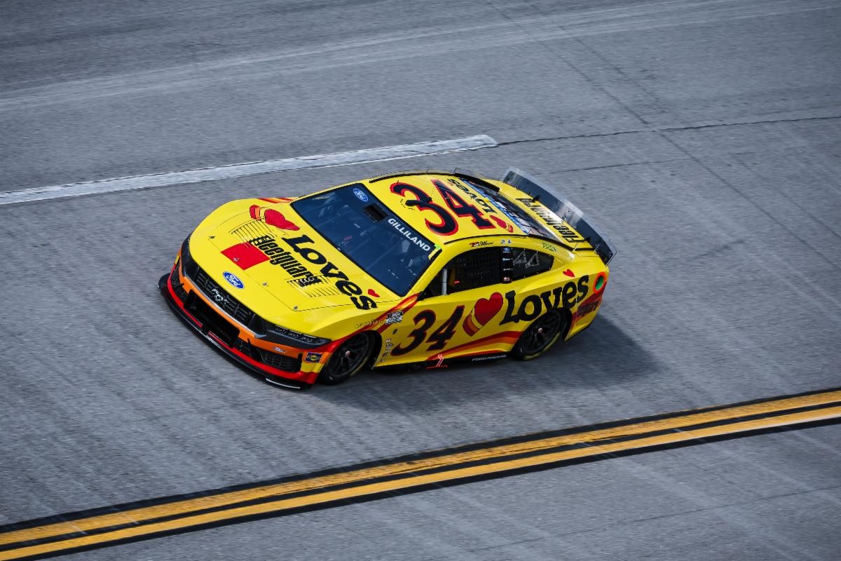2026 Talladega1 34 Gilliland Loves