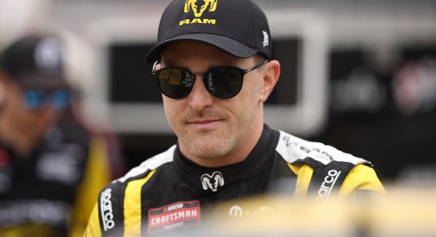 Visit Parker Kligerman to return to Kaulig Racing for truck race at Michigan page