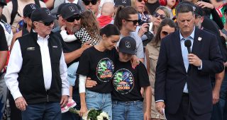 Kyle Busch honored during Coca-Cola 600 pre-race ceremonies