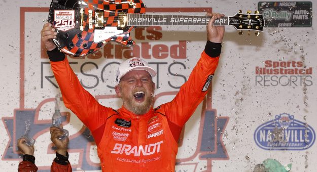 Visit Justin Allgaier snags fourth O’Reilly victory of 2026 season at Nashville page