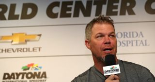 Chipper Jones named Quaker State 400 Grand Marshal