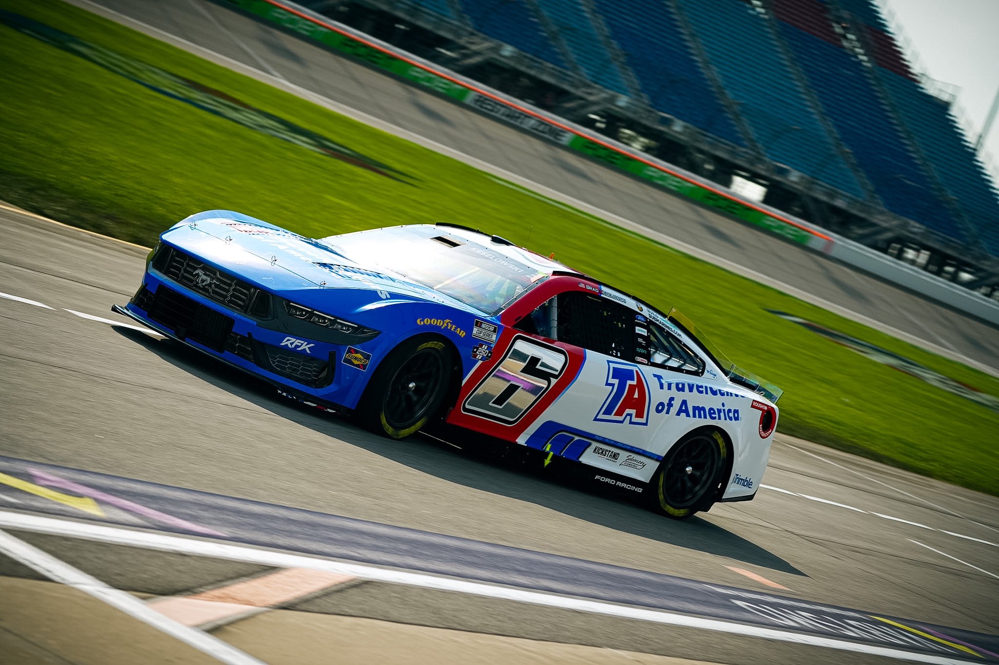 2026 Chicago 6 Keselowski Travelcenters