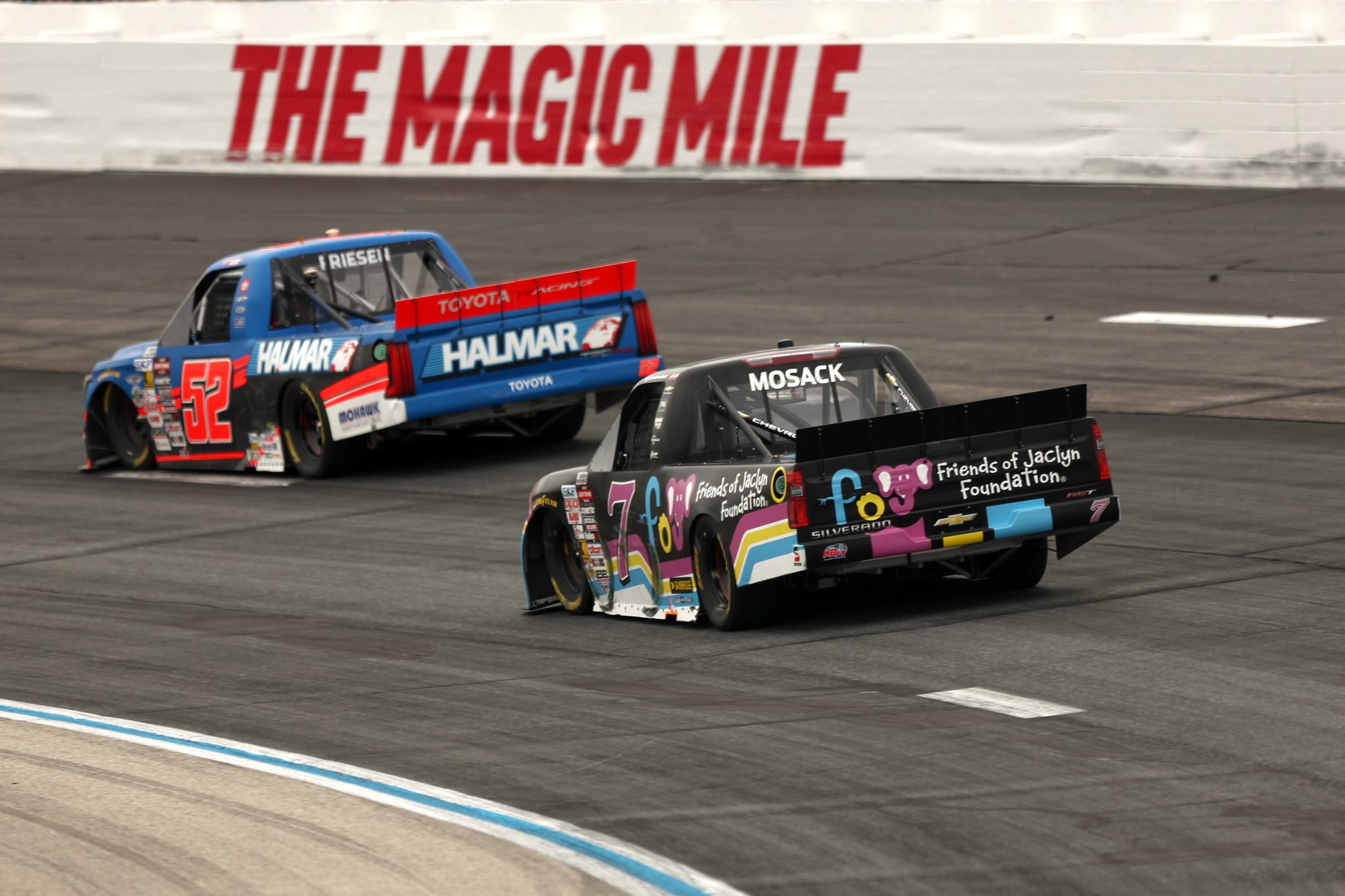 LOUDON, NEW HAMPSHIRE - AUGUST 22: Connor Mosack, driver of the #7 Friends of Jaclyn Foundation Chevrolet, and Stewart Friesen, driver of the #52 Halmar International Toyota, race during the NASCAR Craftsman Truck Series Team EJP 175 at New Hampshire Motor Speedway on August 22, 2026 in Loudon, New Hampshire. (Photo by Meg Oliphant/Getty Images) | Getty Images