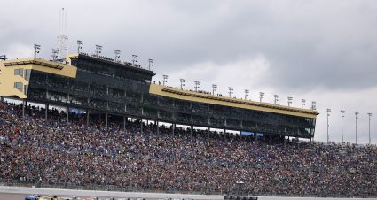 KANSAS CITY, KANSAS - SEPTEMBER 27: A general view of the start of the NASCAR Cup Series Hollywood Casino 400 at Kansas Speedway on September 27, 2026 in Kansas City, Kansas. (Photo by Sean Gardner/Getty Images) | Getty Images