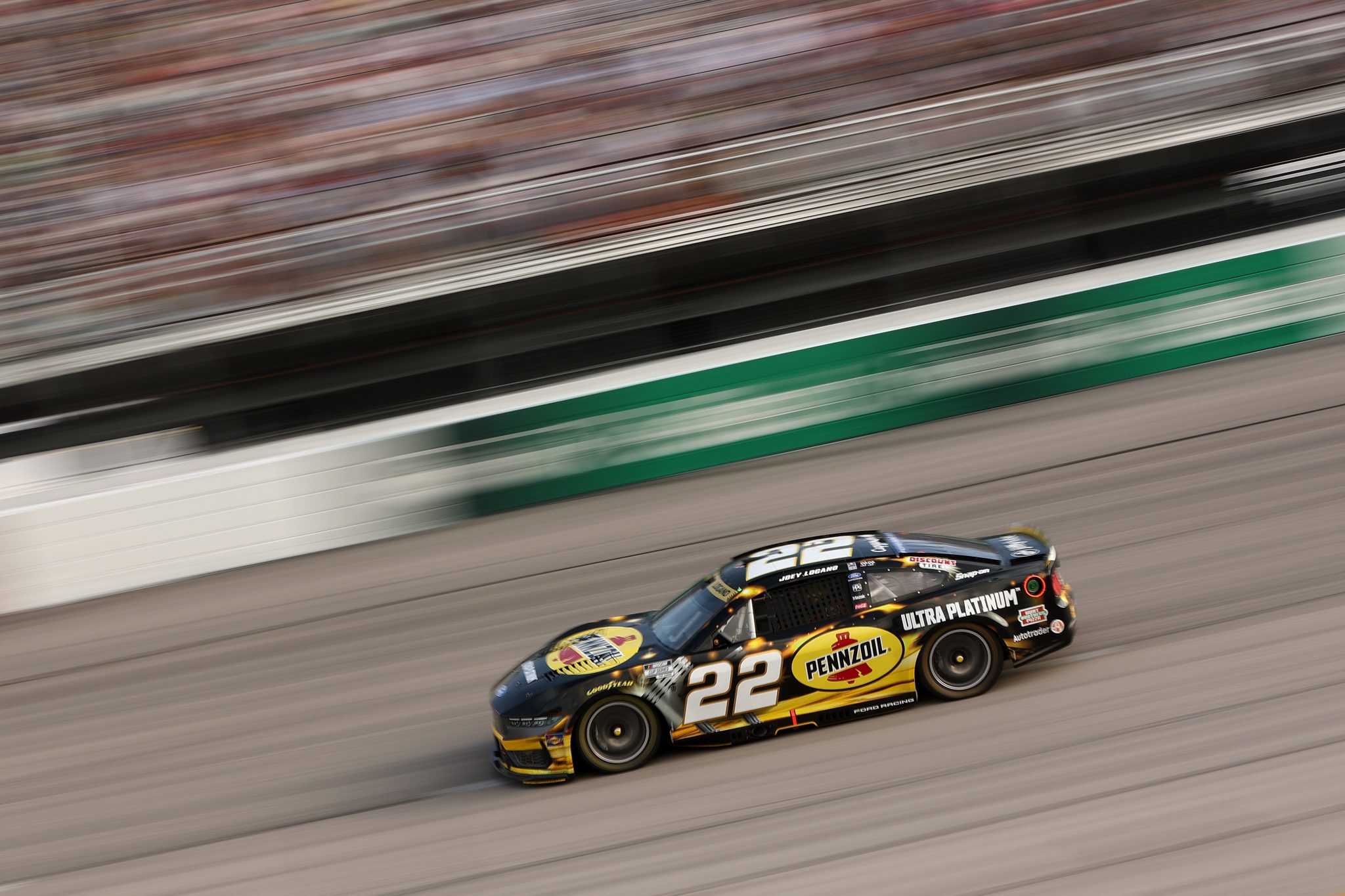 DARLINGTON, SOUTH CAROLINA - SEPTEMBER 06: Joey Logano, driver of the #22 Pennzoil Ultra Platinum Ford, drives during the NASCAR Cup Series Cook Out Southern 500 at Darlington Raceway on September 06, 2026 in Darlington, South Carolina. (Photo by Meg Oliphant/Getty Images) | Getty Images