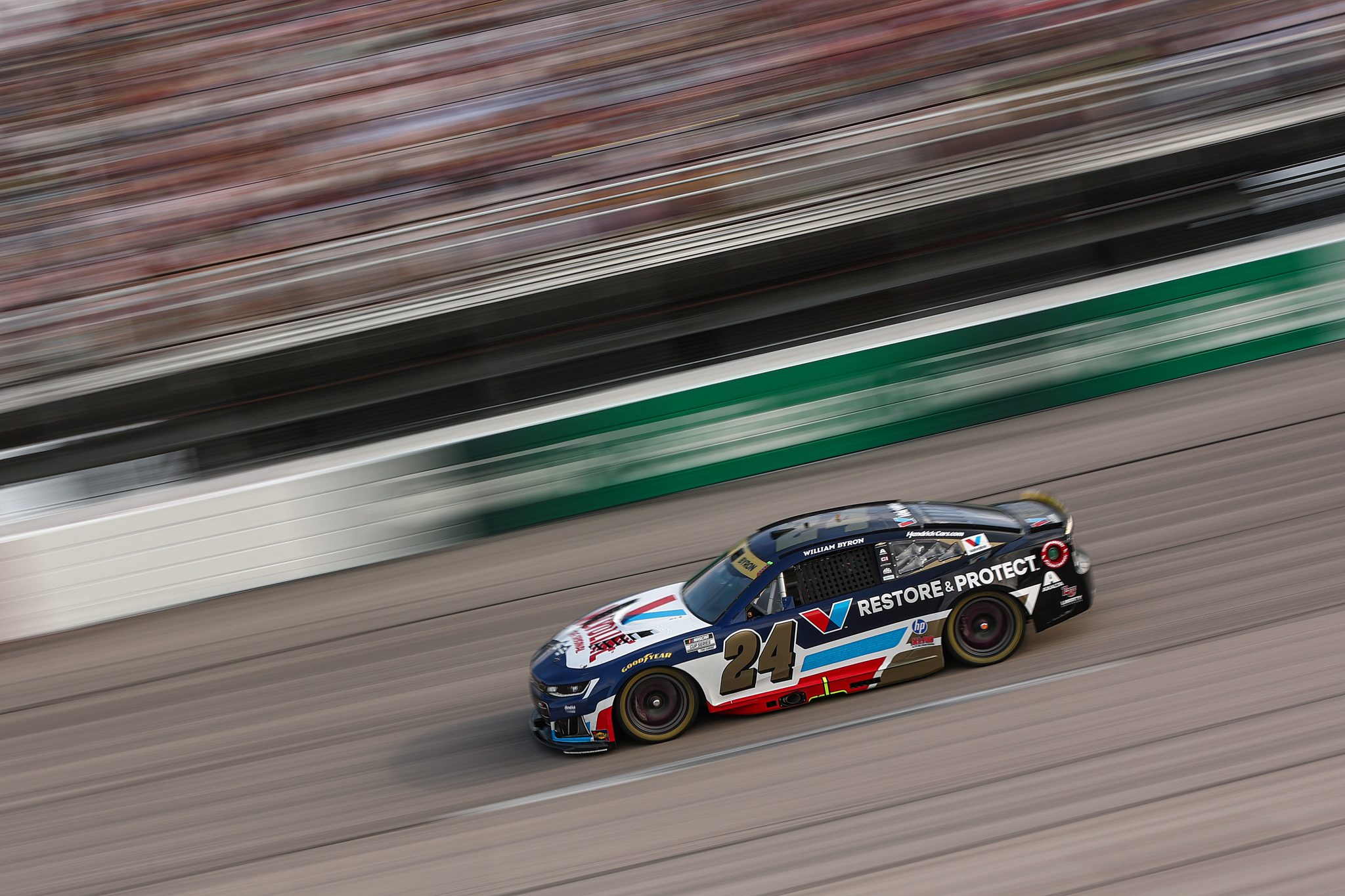 DARLINGTON, SOUTH CAROLINA - SEPTEMBER 06: William Byron, driver of the #24 Valvoline Restore & Protect Chevrolet, drives during the NASCAR Cup Series Cook Out Southern 500 at Darlington Raceway on September 06, 2026 in Darlington, South Carolina. (Photo by Meg Oliphant/Getty Images) | Getty Images